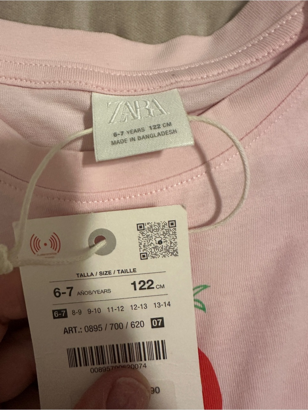 ZARA KIDS BUNDLE OF T-SHIRT AND PLAIN SHORTS SIZE 6 - Picture 5 of 10